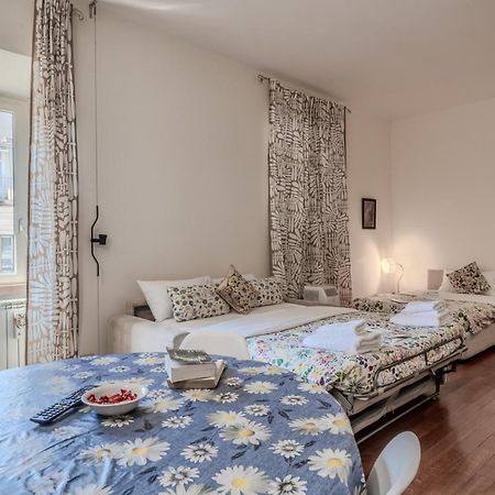 Turati Guest House Рим Екстер'єр фото