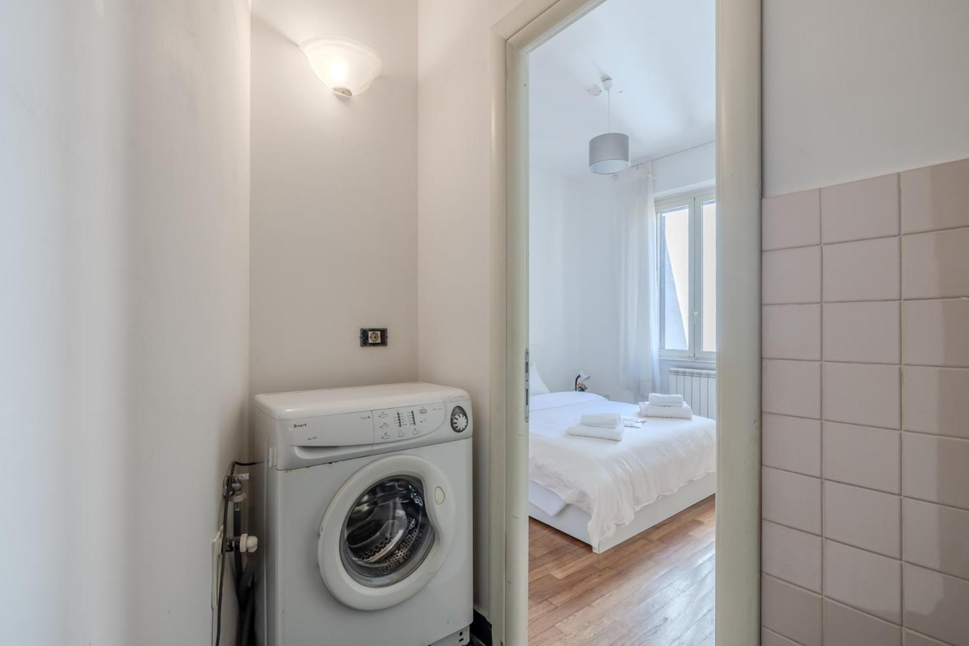 Turati Guest House Рим Екстер'єр фото