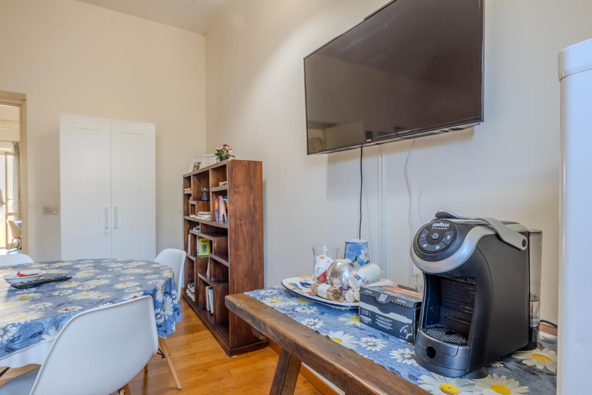 Turati Guest House Рим Екстер'єр фото